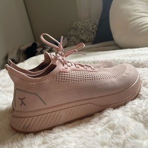 Flux Footwear Running Shoes